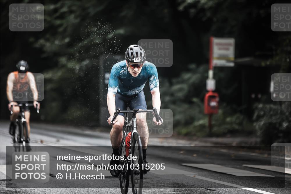 13.09.2026 - Stadtparktriathlon H.Heesch http://msf.ph/oto/10315205 13.09.2026 11:50:34 Radfahren 751, 878, 888, 908, 920, 937 meine-sportfotos.de