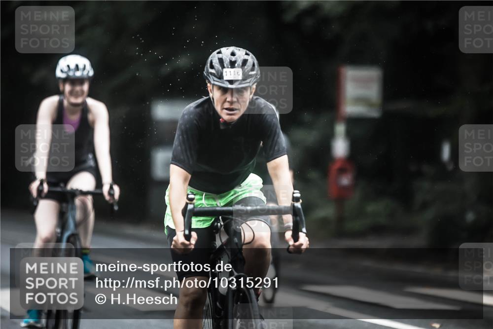 13.09.2026 - Stadtparktriathlon H.Heesch http://msf.ph/oto/10315291 13.09.2026 12:58:04 Radfahren 1069, 1116, 1210, 1263, 1407 meine-sportfotos.de