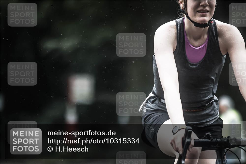 13.09.2026 - Stadtparktriathlon H.Heesch http://msf.ph/oto/10315334 13.09.2026 12:58:06 Radfahren 1069, 1116, 1210, 1263, 1407 meine-sportfotos.de