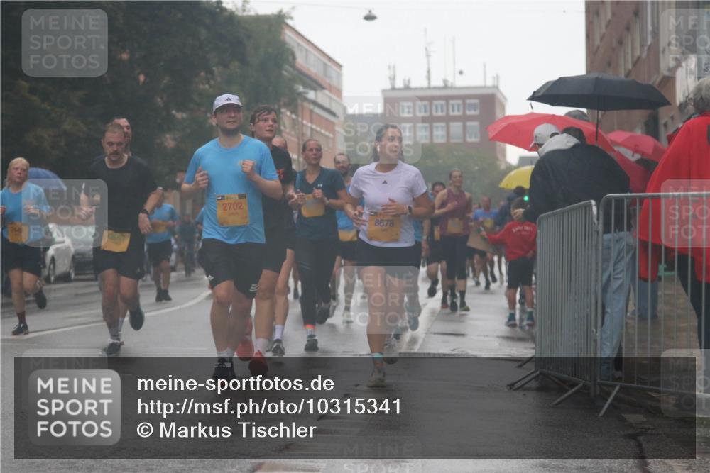 13.09.2026 - Kiel Lauf Markus Tischler http://msf.ph/oto/10315341 13.09.2026 10:44:30 Fleethörn 2448, 2077, 2702, 8678 meine-sportfotos.de