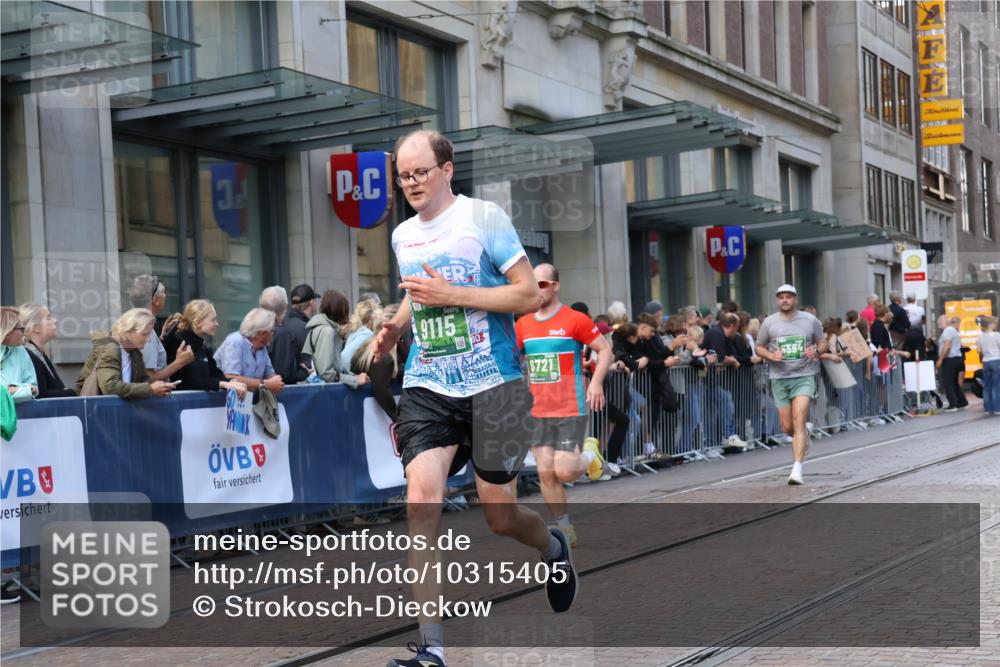 13.09.2026 - 21. swb-Marathon Bremen Strokosch-Dieckow http://msf.ph/oto/10315405 13.09.2026 13:16:03 Ziel 481, 663, 740, 755, 792, 1076, 1162, 1605, 2604, 3134, 5554, 5963, 6106, 6721, 6744, 7053, 7603, 7801, 8171, 8288, 8398, 9031, 9115, 13008, 145, 982, 1955, 2623, 2733, 3119, 3134, 3149, 3422, 3689, 3836, 3991, 4128, 4573, 4823, 5430, 5474, 5588, 5913, 6481, 7307, 7413, 8487, 9122, 9278, 13149, 13158, 13249 meine-sportfotos.de