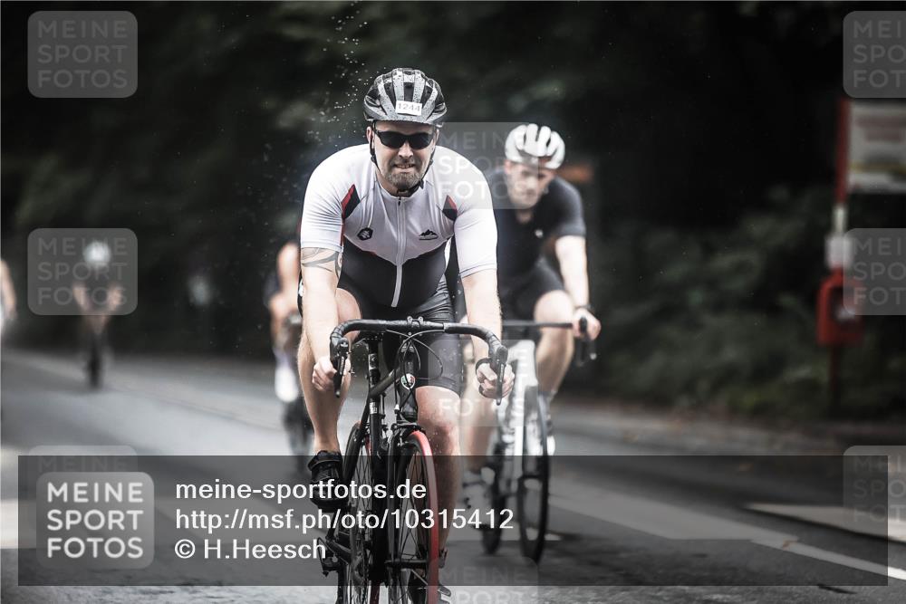 13.09.2026 - Stadtparktriathlon H.Heesch http://msf.ph/oto/10315412 13.09.2026 12:58:13 Radfahren 1210, 1244, 1278, 1352, 1359, 1385, 1420 meine-sportfotos.de