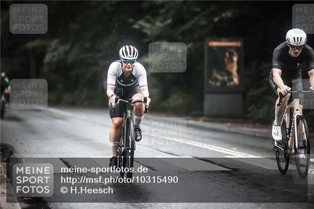 13.09.2026 - Stadtparktriathlon H.Heesch http://msf.ph/oto/10315490 13.09.2026 12:58:17 Radfahren 1244, 1278, 1281, 1352, 1359, 1385, 1420 meine-sportfotos.de