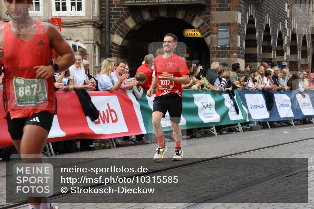 13.09.2026 - 21. swb-Marathon Bremen Strokosch-Dieckow http://msf.ph/oto/10315585 13.09.2026 13:06:12 Ziel 1017, 1745, 1879, 2538, 3520, 4157, 4712, 5803, 6025, 6058, 7399, 8334, 8706, 8877, 8973, 8983, 9010, 9918, 474, 1901, 7590, 8621, 9934, 13148 meine-sportfotos.de