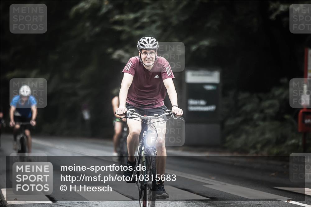 13.09.2026 - Stadtparktriathlon H.Heesch http://msf.ph/oto/10315683 13.09.2026 12:58:34 Radfahren 1212, 1237, 1256, 1295, 1300, 1312, 1336, 1340, 1383 meine-sportfotos.de