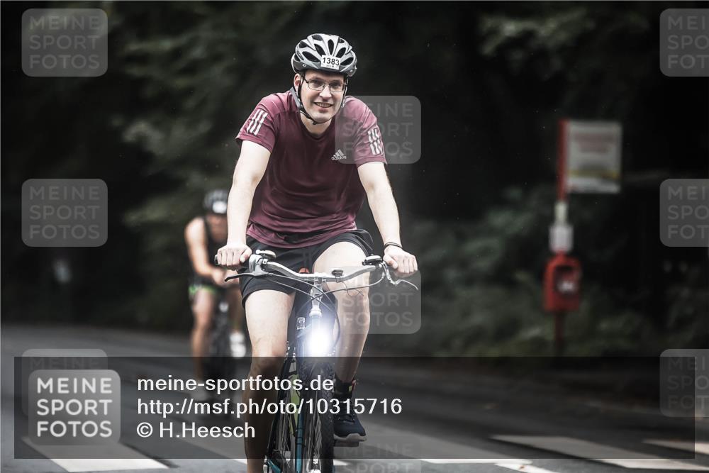 13.09.2026 - Stadtparktriathlon H.Heesch http://msf.ph/oto/10315716 13.09.2026 12:58:34 Radfahren 1212, 1237, 1256, 1295, 1300, 1312, 1336, 1340, 1383 meine-sportfotos.de
