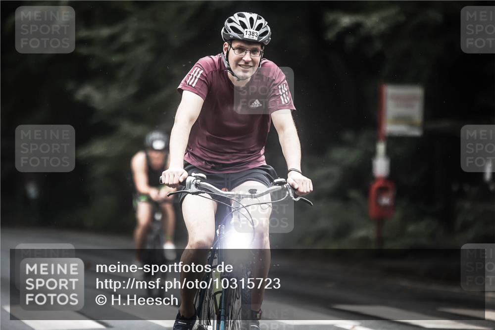 13.09.2026 - Stadtparktriathlon H.Heesch http://msf.ph/oto/10315723 13.09.2026 12:58:34 Radfahren 1212, 1237, 1256, 1295, 1300, 1312, 1336, 1340, 1383 meine-sportfotos.de