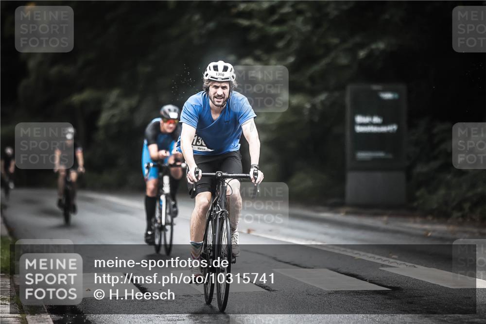 13.09.2026 - Stadtparktriathlon H.Heesch http://msf.ph/oto/10315741 13.09.2026 12:58:36 Radfahren 1212, 1256, 1295, 1300, 1312, 1340, 1383 meine-sportfotos.de