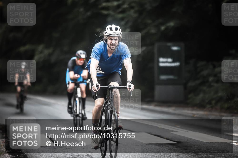 13.09.2026 - Stadtparktriathlon H.Heesch http://msf.ph/oto/10315755 13.09.2026 12:58:36 Radfahren 1212, 1256, 1295, 1300, 1312, 1340, 1383 meine-sportfotos.de