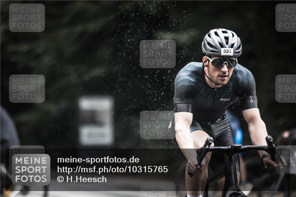 13.09.2026 - Stadtparktriathlon H.Heesch http://msf.ph/oto/10315765 13.09.2026 11:50:58 Radfahren 847, 896, 923 meine-sportfotos.de