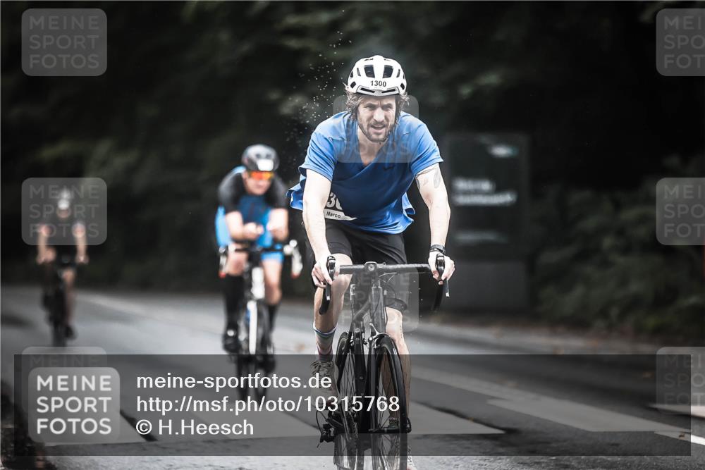 13.09.2026 - Stadtparktriathlon H.Heesch http://msf.ph/oto/10315768 13.09.2026 12:58:36 Radfahren 1212, 1256, 1295, 1300, 1312, 1340, 1383 meine-sportfotos.de
