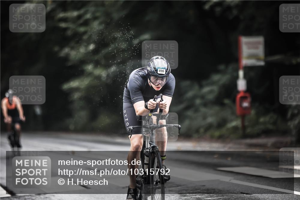 13.09.2026 - Stadtparktriathlon H.Heesch http://msf.ph/oto/10315792 13.09.2026 11:51:04 Radfahren 767, 896, 904, 906, 923, 963 meine-sportfotos.de