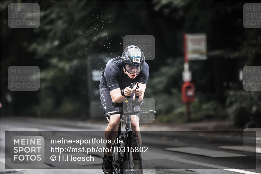 13.09.2026 - Stadtparktriathlon H.Heesch http://msf.ph/oto/10315802 13.09.2026 11:51:04 Radfahren 767, 896, 904, 906, 923, 963 meine-sportfotos.de
