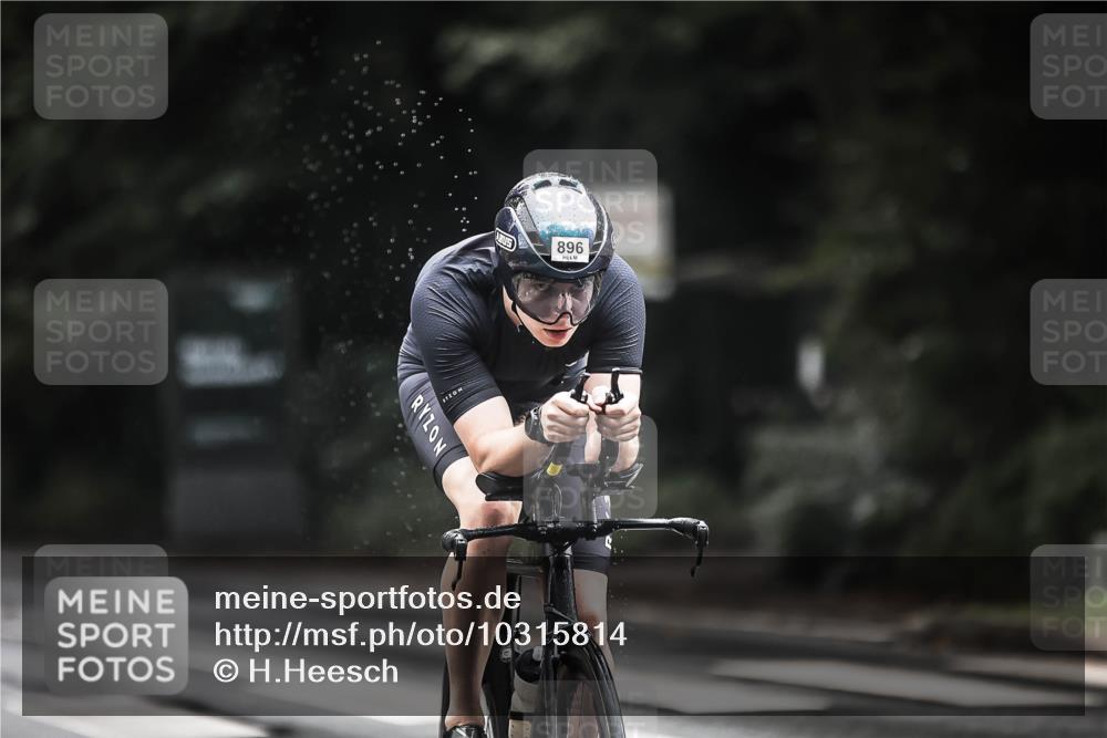13.09.2026 - Stadtparktriathlon H.Heesch http://msf.ph/oto/10315814 13.09.2026 11:51:05 Radfahren 767, 896, 904, 906, 963 meine-sportfotos.de