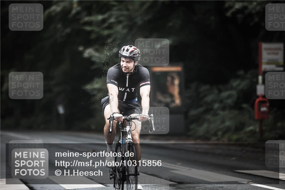 13.09.2026 - Stadtparktriathlon H.Heesch http://msf.ph/oto/10315856 13.09.2026 12:58:43 Radfahren 1256, 1340, 1343, 1369 meine-sportfotos.de