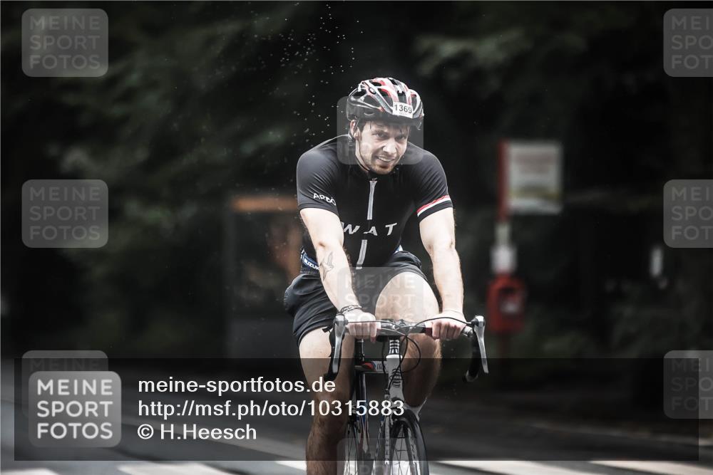13.09.2026 - Stadtparktriathlon H.Heesch http://msf.ph/oto/10315883 13.09.2026 12:58:44 Radfahren 1340, 1343, 1369 meine-sportfotos.de