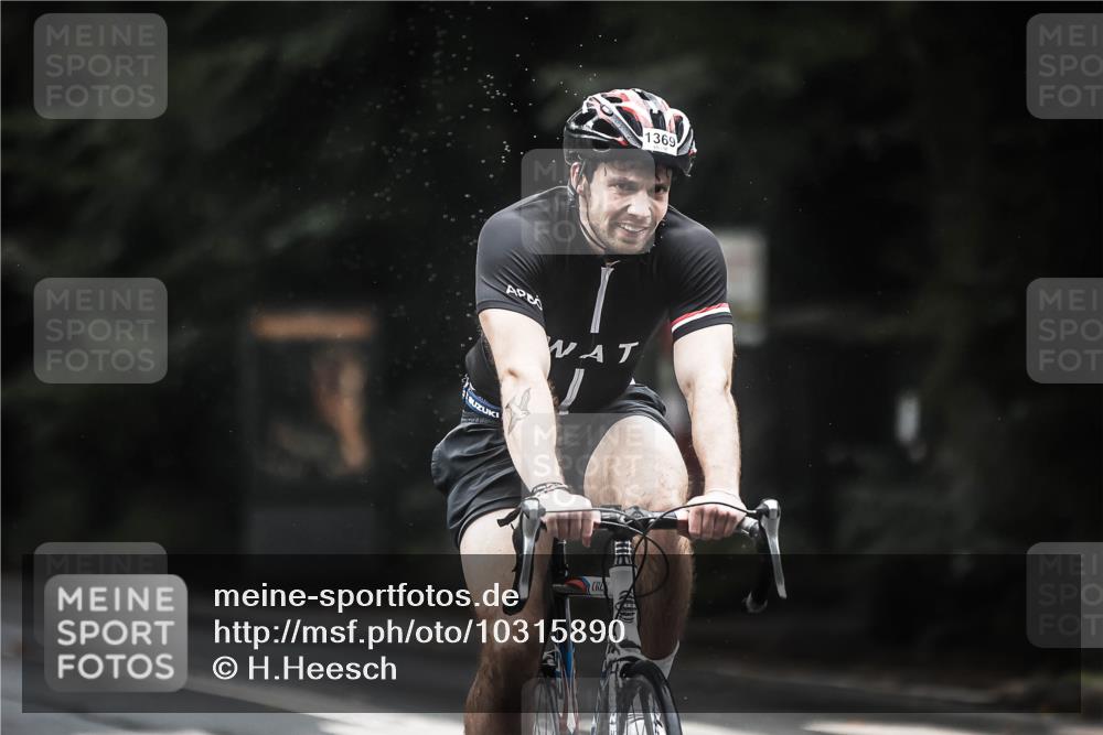 13.09.2026 - Stadtparktriathlon H.Heesch http://msf.ph/oto/10315890 13.09.2026 12:58:44 Radfahren 1340, 1343, 1369 meine-sportfotos.de