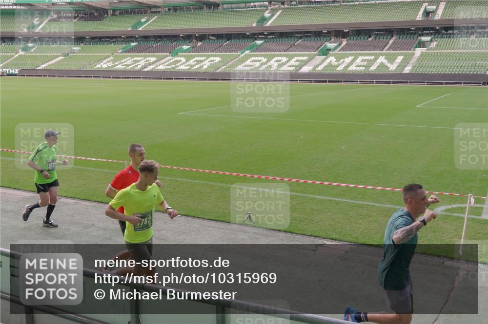 13.09.2026 - 21. swb-Marathon Bremen Michael Burmester http://msf.ph/oto/10315969 13.09.2026 12:50:51 Laufen im Stadion 335, 469, 663, 670, 771, 779, 1125, 1146, 1162, 1455, 1510, 1513, 1517, 1605, 1613, 1970, 1998, 2052, 2130, 2288, 2291, 2295, 2347, 2360, 2442, 2444, 2447, 2750, 2759, 2909, 3440, 3484, 3625, 3647, 3703, 3808, 3959, 4023, 4033, 4368, 4384, 4473, 4559, 4571, 4582, 4727, 4743, 4781, 4782, 4888, 4895, 5066, 5079, 5111, 5155, 5168, 5314, 5377, 5383, 5521, 5532, 5585, 5620, 5627, 5636, 5696, 6267, 6274, 6471, 6652, 6668, 6901, 6906, 7109, 7115, 7121, 8033, 8798 meine-sportfotos.de