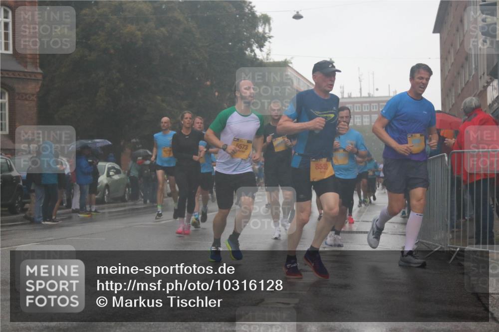 13.09.2026 - Kiel Lauf Markus Tischler http://msf.ph/oto/10316128 13.09.2026 10:45:58 Fleethörn 1444444, 5573, 8553 meine-sportfotos.de