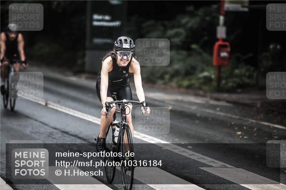 13.09.2026 - Stadtparktriathlon H.Heesch http://msf.ph/oto/10316184 13.09.2026 12:59:20 Radfahren 1070, 1094, 1151, 1219, 1277, 1292, 1339, 1379, 1381, 1406 meine-sportfotos.de