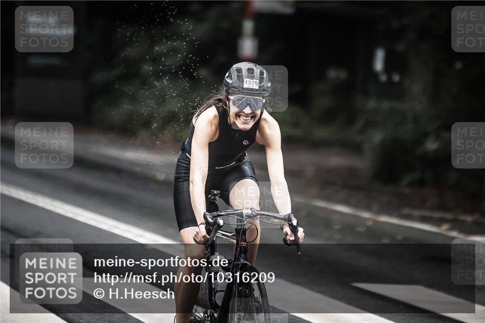 13.09.2026 - Stadtparktriathlon H.Heesch http://msf.ph/oto/10316209 13.09.2026 12:59:20 Radfahren 1070, 1094, 1151, 1219, 1277, 1292, 1339, 1379, 1381, 1406 meine-sportfotos.de