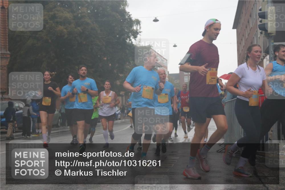 13.09.2026 - Kiel Lauf Markus Tischler http://msf.ph/oto/10316261 13.09.2026 10:46:17 Fleethörn 5447, 4511, 6629, 8083 meine-sportfotos.de