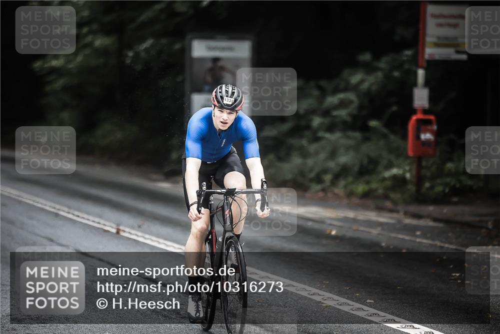 13.09.2026 - Stadtparktriathlon H.Heesch http://msf.ph/oto/10316273 13.09.2026 12:59:24 Radfahren 1094, 1277, 1339, 1379, 1406, 1422 meine-sportfotos.de