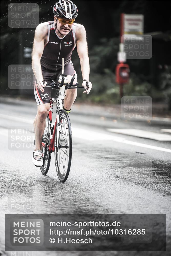 13.09.2026 - Stadtparktriathlon H.Heesch http://msf.ph/oto/10316285 13.09.2026 11:51:45 Radfahren 714, 773, 808, 832, 851, 911 meine-sportfotos.de