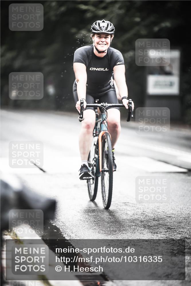 13.09.2026 - Stadtparktriathlon H.Heesch http://msf.ph/oto/10316335 13.09.2026 11:51:49 Radfahren 714, 755, 773, 808, 832, 851, 911 meine-sportfotos.de