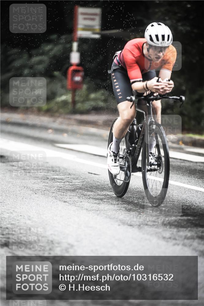 13.09.2026 - Stadtparktriathlon H.Heesch http://msf.ph/oto/10316532 13.09.2026 11:51:57 Radfahren 713, 755, 808, 830, 877, 903 meine-sportfotos.de