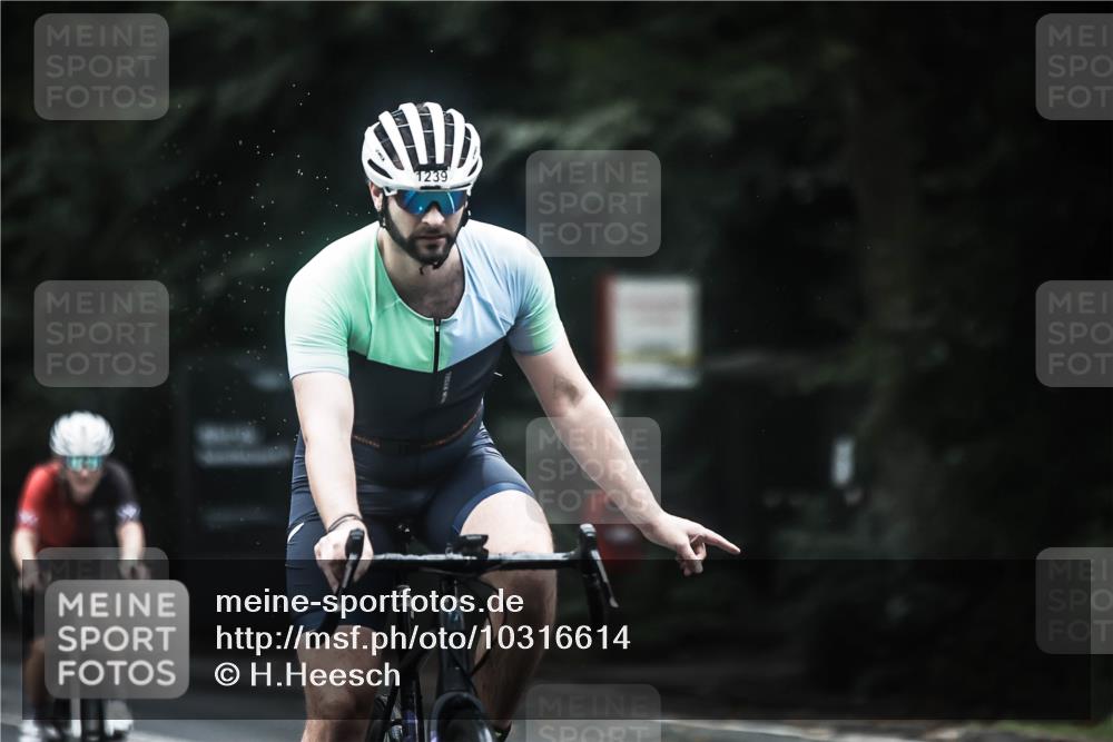 13.09.2026 - Stadtparktriathlon H.Heesch http://msf.ph/oto/10316614 13.09.2026 13:00:03 Radfahren 1082, 1160, 1203, 1221, 1233, 1239, 1357, 1412 meine-sportfotos.de
