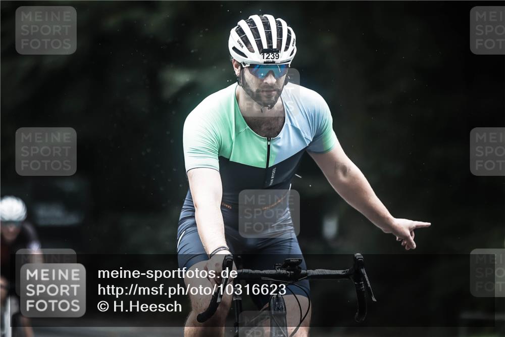 13.09.2026 - Stadtparktriathlon H.Heesch http://msf.ph/oto/10316623 13.09.2026 13:00:03 Radfahren 1082, 1160, 1203, 1221, 1233, 1239, 1357, 1412 meine-sportfotos.de