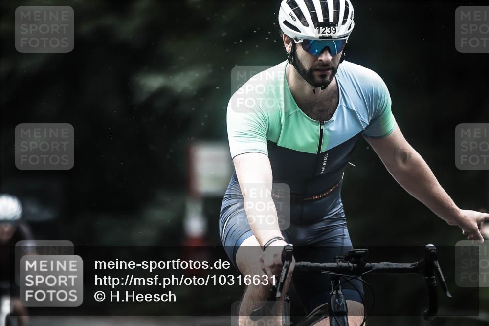 13.09.2026 - Stadtparktriathlon H.Heesch http://msf.ph/oto/10316631 13.09.2026 13:00:03 Radfahren 1082, 1160, 1203, 1221, 1233, 1239, 1357, 1412 meine-sportfotos.de