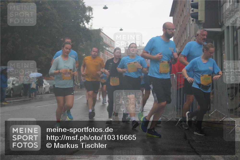 13.09.2026 - Kiel Lauf Markus Tischler http://msf.ph/oto/10316665 13.09.2026 10:46:54 Fleethörn 2064, 8271, 1048, 12582, 12588 meine-sportfotos.de