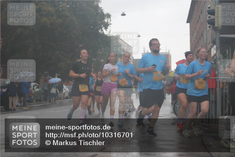 13.09.2026 - Kiel Lauf Markus Tischler http://msf.ph/oto/10316701 13.09.2026 10:46:59 Fleethörn 11475, 9436, 8032 meine-sportfotos.de