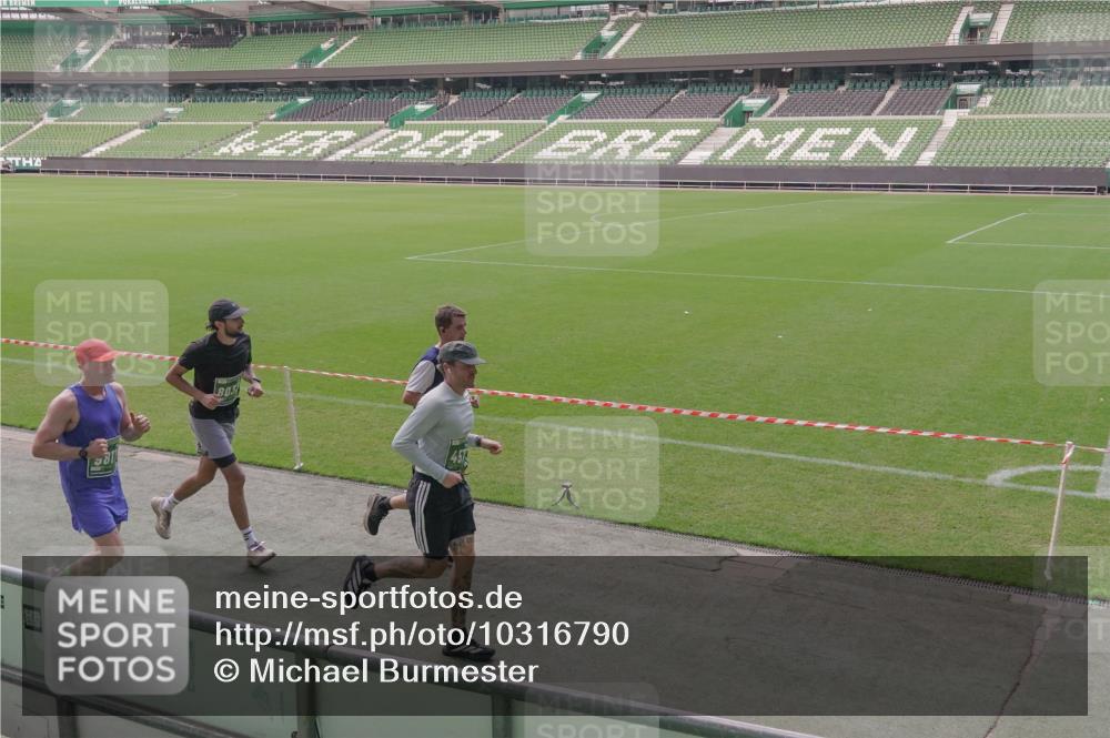 13.09.2026 - 21. swb-Marathon Bremen Michael Burmester http://msf.ph/oto/10316790 13.09.2026 12:51:55 Laufen im Stadion 107, 235, 335, 683, 734, 771, 792, 863, 1033, 1043, 1125, 1146, 1162, 1232, 1252, 1297, 1455, 1492, 1510, 1542, 1613, 1646, 1955, 1970, 1998, 2007, 2008, 2043, 2203, 2295, 2442, 2444, 2447, 2480, 2498, 2759, 2767, 2847, 3085, 3149, 3336, 3440, 3448, 3484, 3566, 3703, 3808, 3830, 3899, 3959, 3988, 4023, 4165, 4283, 4368, 4429, 4473, 4475, 4559, 4571, 4573, 4582, 4727, 4781, 4782, 4888, 4895, 5066, 5079, 5152, 5155, 5168, 5379, 5521, 5532, 5627, 5696, 6274, 6471, 8033, 8798 meine-sportfotos.de