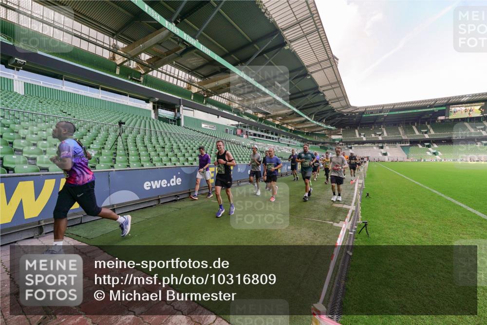 13.09.2026 - 21. swb-Marathon Bremen Michael Burmester http://msf.ph/oto/10316809 13.09.2026 13:13:57 Laufen im Stadion 183, 270, 278, 349, 460, 514, 576, 600, 631, 695, 702, 768, 933, 950, 956, 1005, 1008, 1143, 1286, 1392, 1408, 1426, 1573, 1596, 1641, 1818, 1819, 1991, 2005, 2024, 2035, 2079, 2233, 2264, 2314, 2387, 2412, 2439, 2457, 2461, 2478, 2494, 2505, 2521, 2540, 2564, 2612, 2665, 2684, 2693, 2765, 2773, 2792, 2815, 2816, 2829, 2838, 2860, 2884, 2887, 2895, 2921, 2963, 2972, 2975, 2978, 3016, 3111, 3209, 3253, 3277, 3293, 3304, 3313, 3378, 3405, 3428, 3434, 3653, 3661, 4080 meine-sportfotos.de