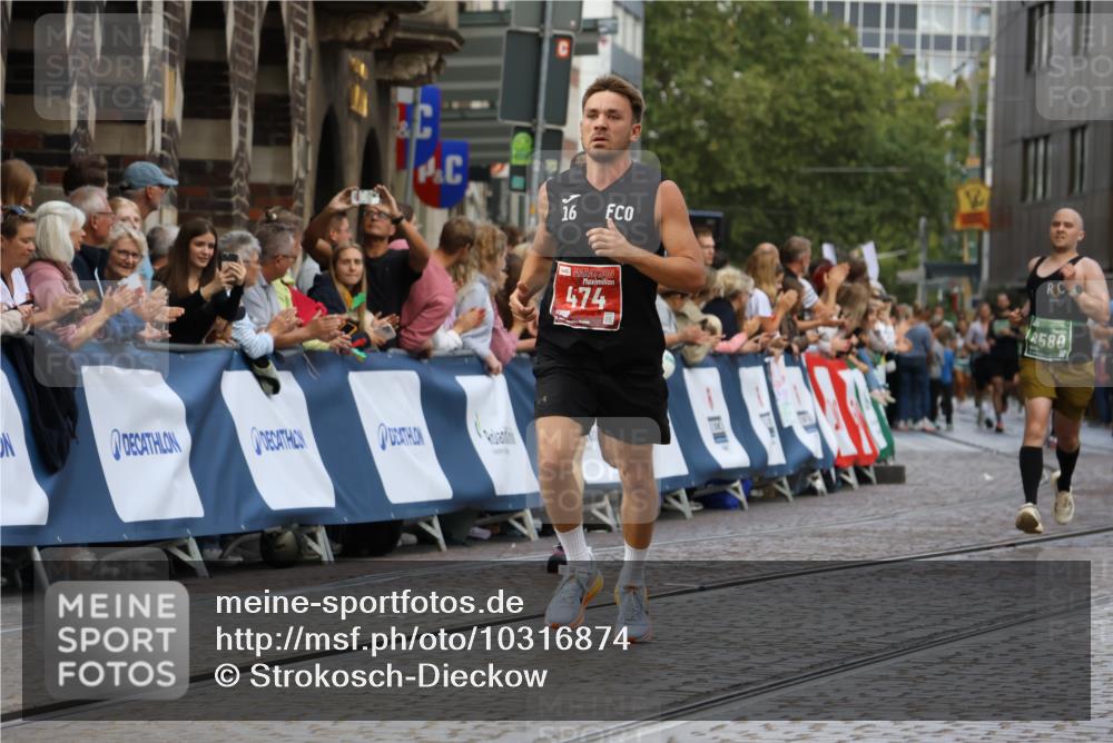 13.09.2026 - 21. swb-Marathon Bremen Strokosch-Dieckow http://msf.ph/oto/10316874 13.09.2026 13:06:42 Ziel 474, 1901, 1921, 7590, 8621, 8670, 9934, 13148, 521, 749, 1009, 3127, 4574, 6784, 8580, 8888 meine-sportfotos.de
