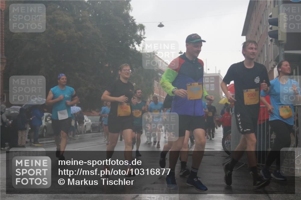 13.09.2026 - Kiel Lauf Markus Tischler http://msf.ph/oto/10316877 13.09.2026 10:47:17 Fleethörn 9040, 9172, 2901, 5054 meine-sportfotos.de