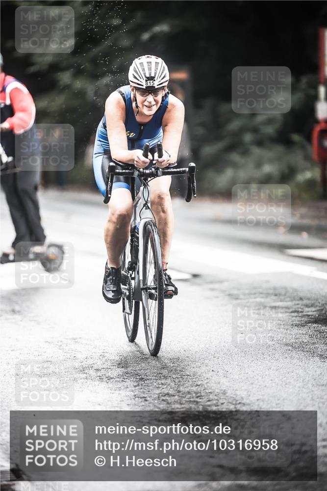13.09.2026 - Stadtparktriathlon H.Heesch http://msf.ph/oto/10316958 13.09.2026 11:52:36 Radfahren 815, 841 meine-sportfotos.de