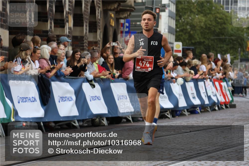 13.09.2026 - 21. swb-Marathon Bremen Strokosch-Dieckow http://msf.ph/oto/10316968 13.09.2026 13:06:43 Ziel 474, 1770, 1901, 1921, 7590, 8621, 9934, 13148, 521, 749, 3127, 4574, 6784, 8580, 8888 meine-sportfotos.de