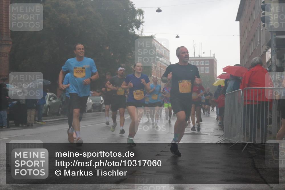 13.09.2026 - Kiel Lauf Markus Tischler http://msf.ph/oto/10317060 13.09.2026 10:47:33 Fleethörn 3508, 4049, 6877 meine-sportfotos.de