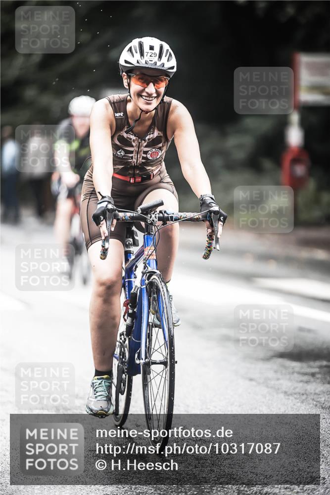 13.09.2026 - Stadtparktriathlon H.Heesch http://msf.ph/oto/10317087 13.09.2026 11:52:49 Radfahren 709, 721, 729, 747, 756, 760, 829, 861, 895, 938 meine-sportfotos.de