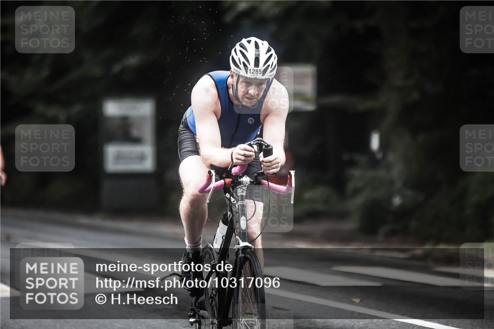 13.09.2026 - Stadtparktriathlon H.Heesch http://msf.ph/oto/10317096 13.09.2026 13:00:47 Radfahren 1228, 1230, 1274, 1282, 1285, 1314, 1341 meine-sportfotos.de