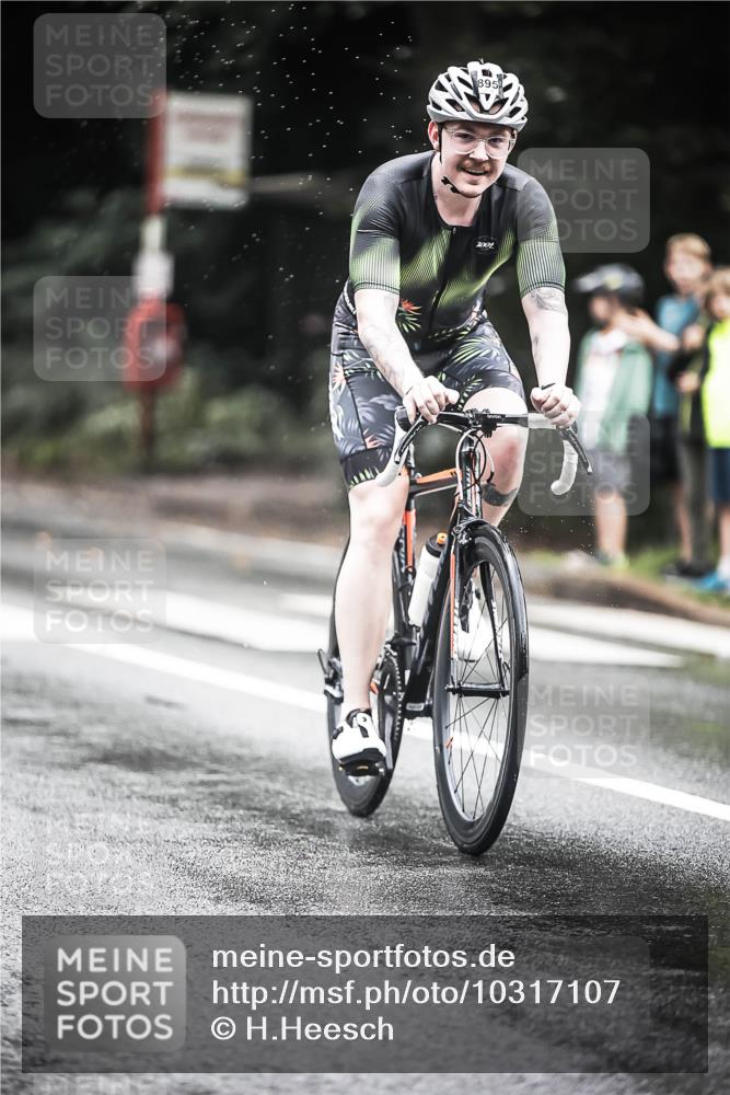 13.09.2026 - Stadtparktriathlon H.Heesch http://msf.ph/oto/10317107 13.09.2026 11:52:50 Radfahren 709, 721, 729, 747, 756, 829, 887, 895, 938 meine-sportfotos.de
