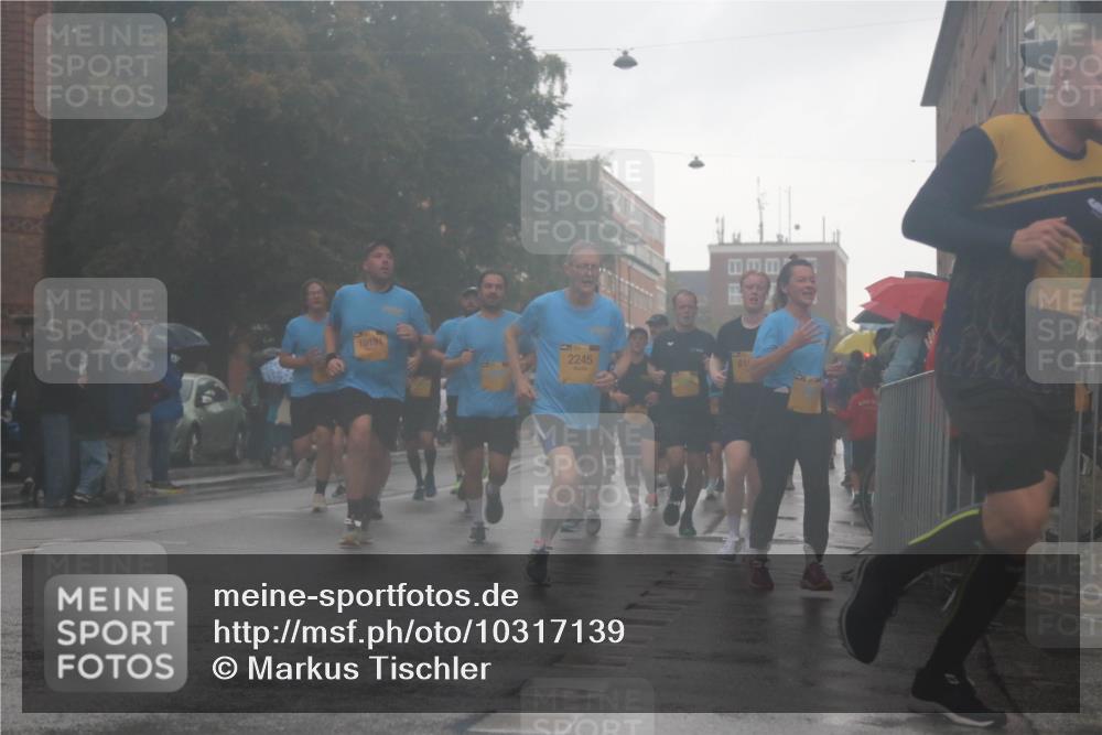 13.09.2026 - Kiel Lauf Markus Tischler http://msf.ph/oto/10317139 13.09.2026 10:47:40 Fleethörn 1019, 2245, 615 meine-sportfotos.de