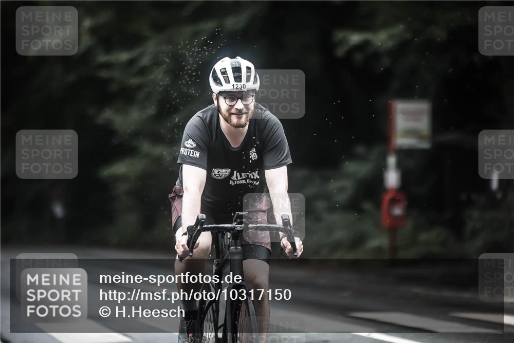 13.09.2026 - Stadtparktriathlon H.Heesch http://msf.ph/oto/10317150 13.09.2026 13:00:50 Radfahren 1228, 1230, 1274, 1282, 1285, 1314, 1319, 1341 meine-sportfotos.de