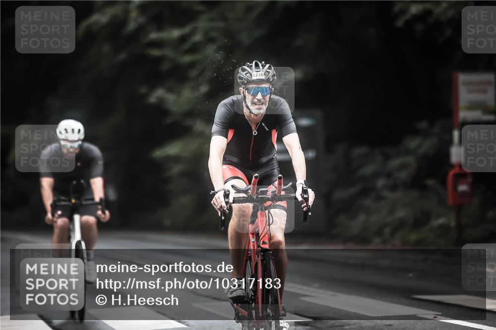 13.09.2026 - Stadtparktriathlon H.Heesch http://msf.ph/oto/10317183 13.09.2026 13:00:54 Radfahren 1228, 1230, 1274, 1319, 1324, 1341, 1367 meine-sportfotos.de