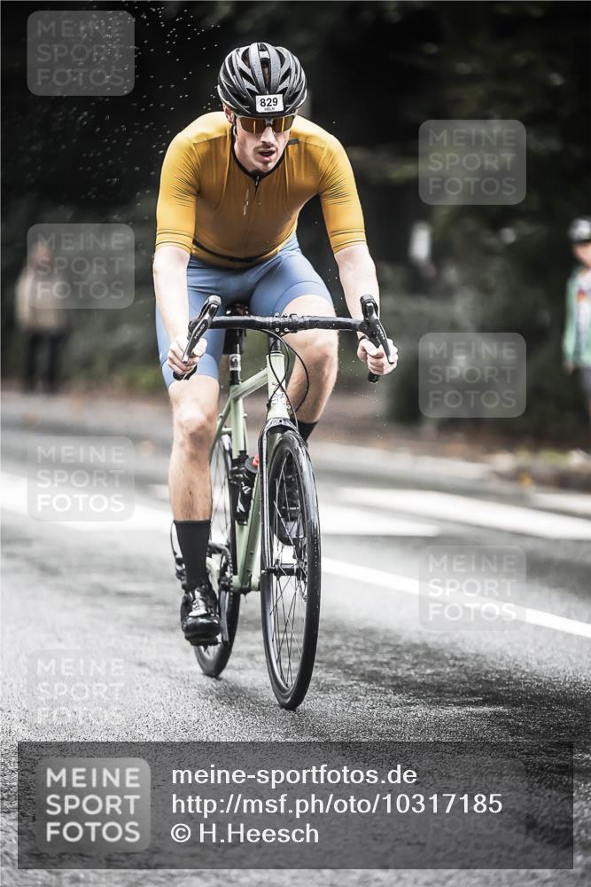 13.09.2026 - Stadtparktriathlon H.Heesch http://msf.ph/oto/10317185 13.09.2026 11:52:53 Radfahren 709, 721, 729, 747, 756, 829, 854, 887, 895 meine-sportfotos.de