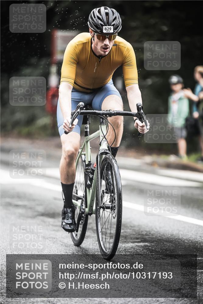 13.09.2026 - Stadtparktriathlon H.Heesch http://msf.ph/oto/10317193 13.09.2026 11:52:53 Radfahren 709, 721, 729, 747, 756, 829, 854, 887, 895 meine-sportfotos.de
